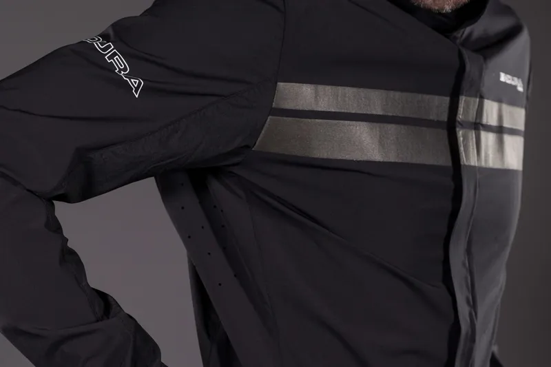 Endura Pro SL Road Windshell Jacket in Black-6