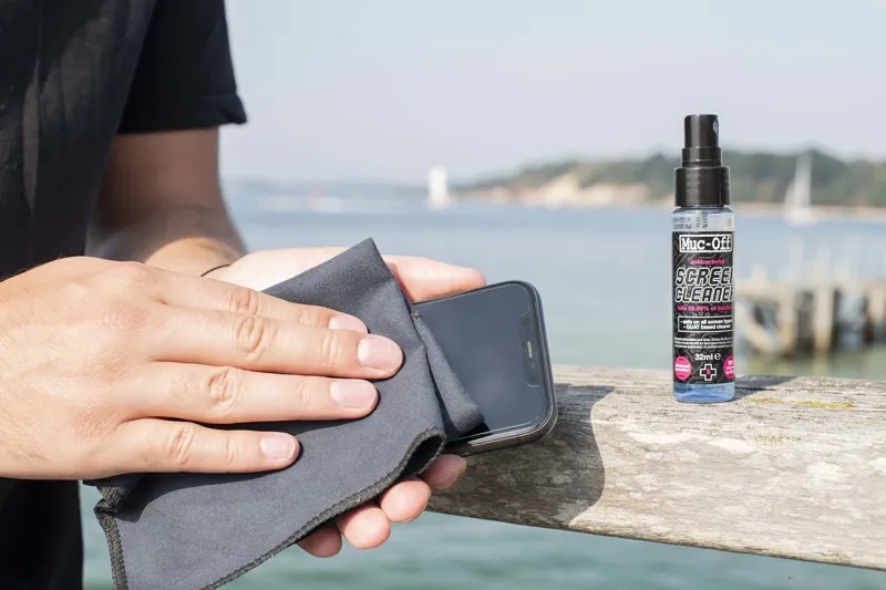 MUC-OF PERSONAL PROTECTION KIT-8