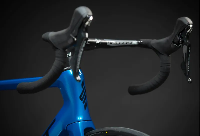 SwiftCarbon Racevox Disc Ultegra Cyan Blue-9
