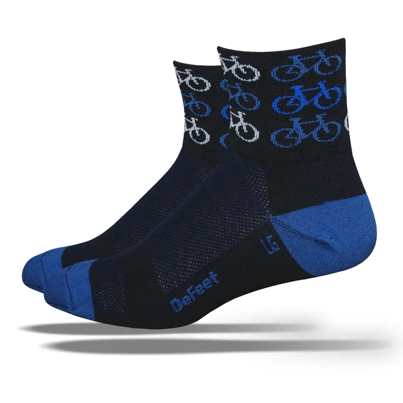 Defeet Aireator 3-inch Cool Bikes Socks in Black
