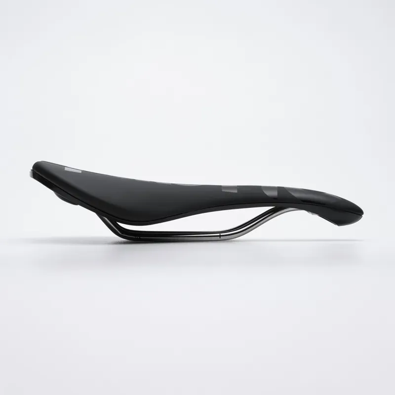 Fabric Line Race Shallow Ti Saddle FSD- 21 Black