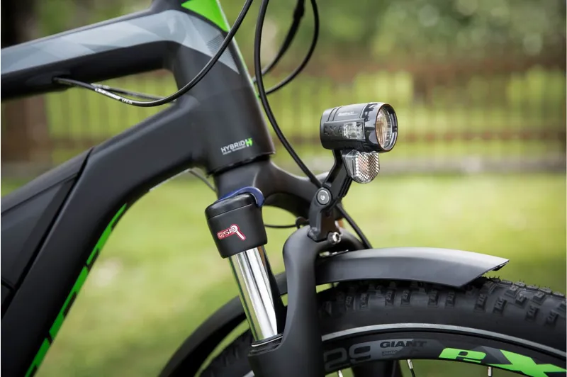 2018 Giant Explore E+ 1 Aluminium Electric Bike in Black-1