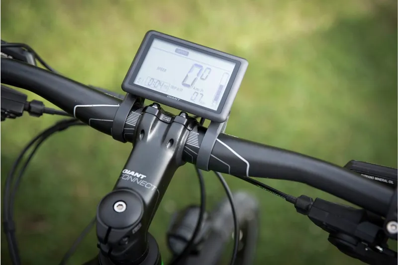 2018 Giant Explore E+ 1 Aluminium Electric Bike in Black-2