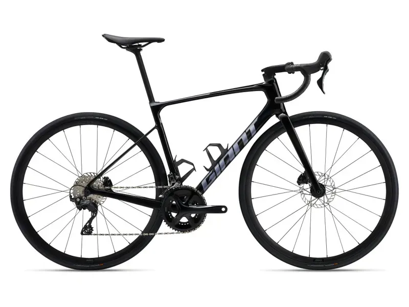 Giant Defy Advanced 2 Road Bike In Gloss Carbon Smoke/Mercury