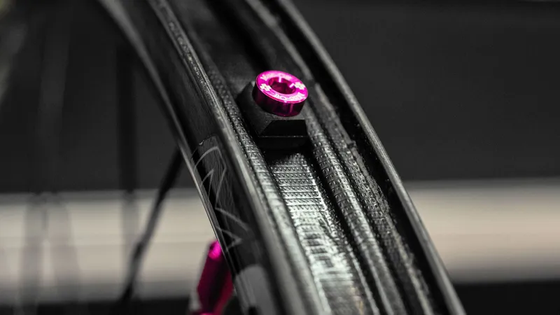 Muc Off Tubeless Valves-2