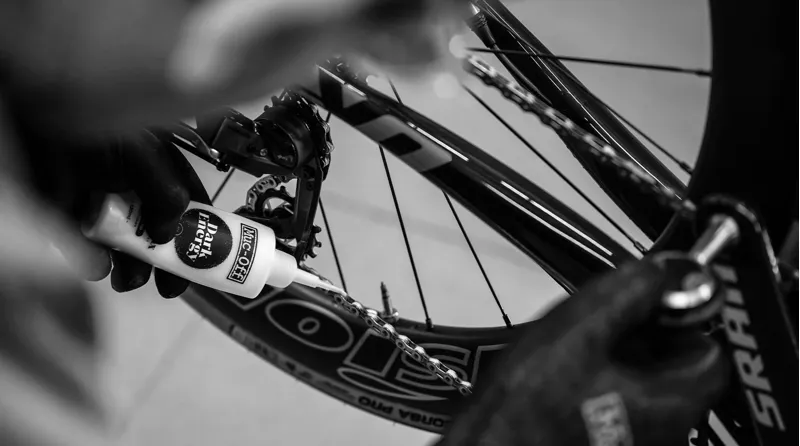 Muc-Off Dark Energy Chain Wax 120ml-2