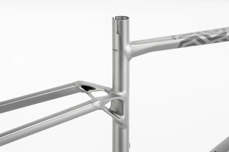 MONDRAKER Arid R Silver Gravel Bike-3