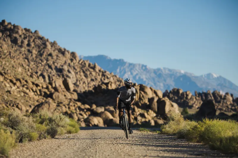 Giant Revolt Advanced Pro 0 Gravel Bike In Gloss Interstellar/Chrome-7