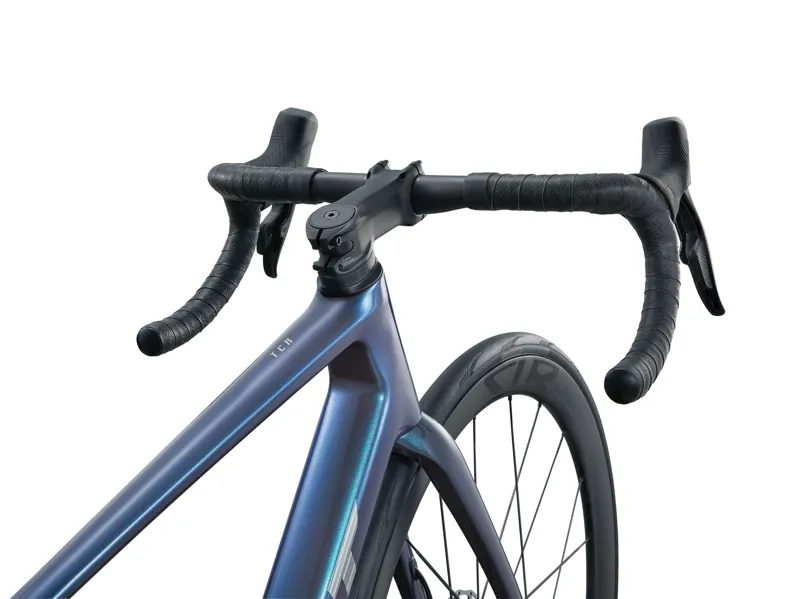 Giant TCR Advanced 0-AXS Road Bike In Gloss Frost Silver/Cold Iron-2