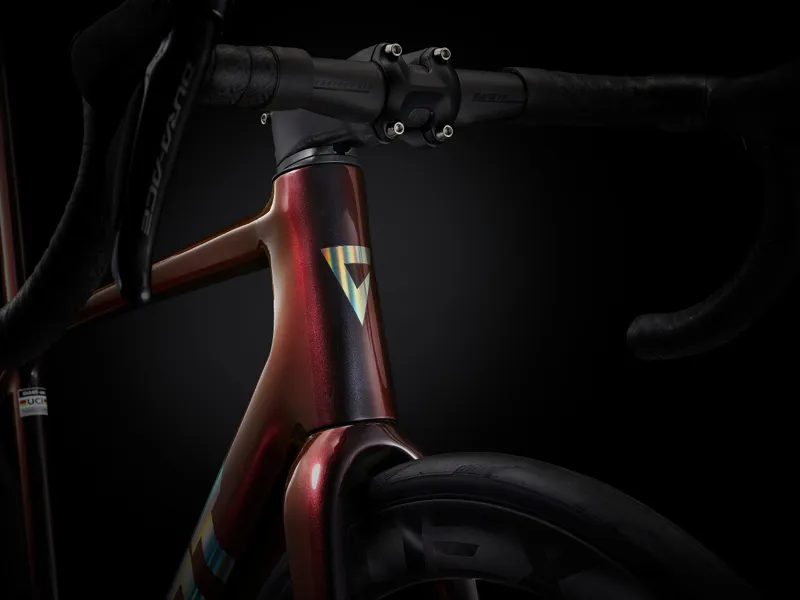 Giant TCR Advanced SL 0-DA Road Bike In Gloss Black Lava/Iris-12