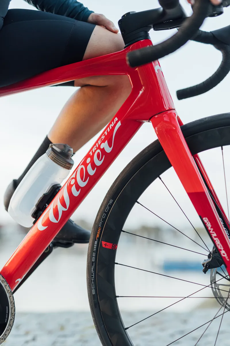 WILIER GRANTURISMO SLR ULT.DI2 KLEOS 36 XS RED WHITE GLOSSY-2