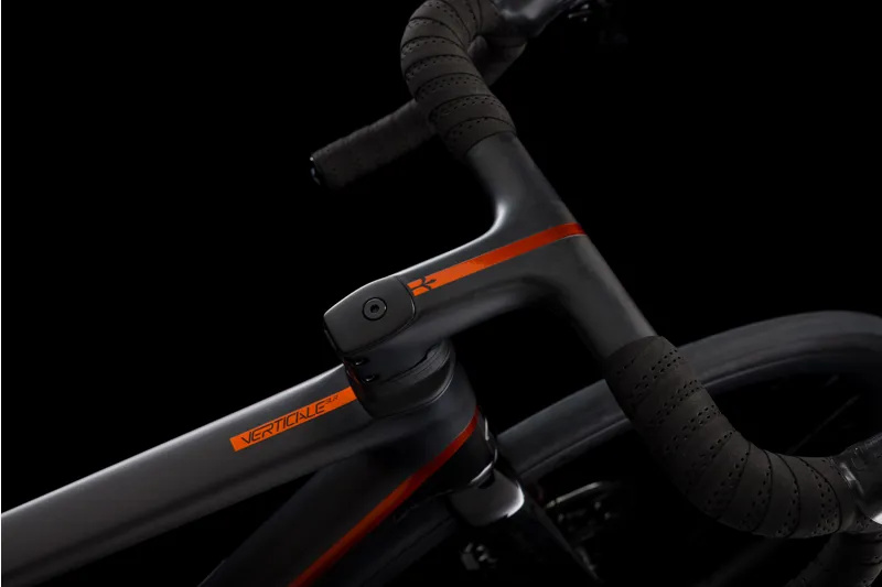 WILIER VERTICALE SLR ULT.DI2 KLEOS 36 XS CORE BLACK-4