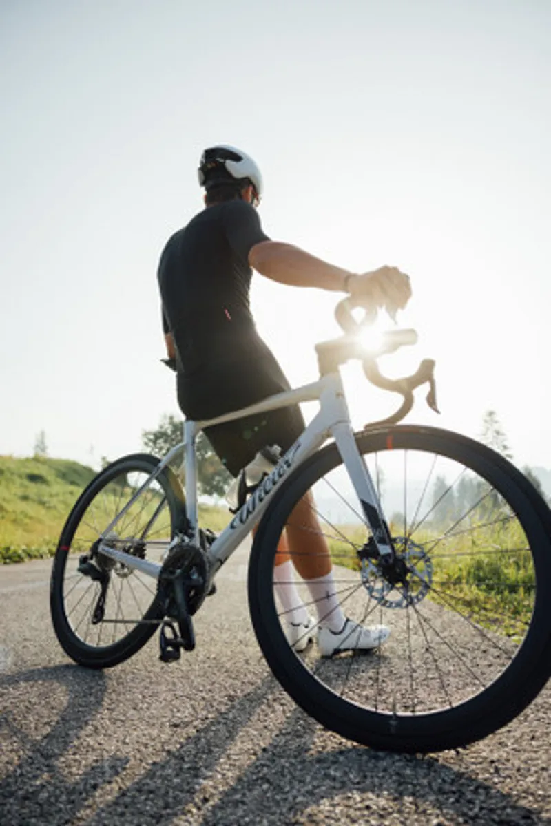 Wilier FILANTE SL RIVAL AXS SYNTHIUM SILVER BLACK-9