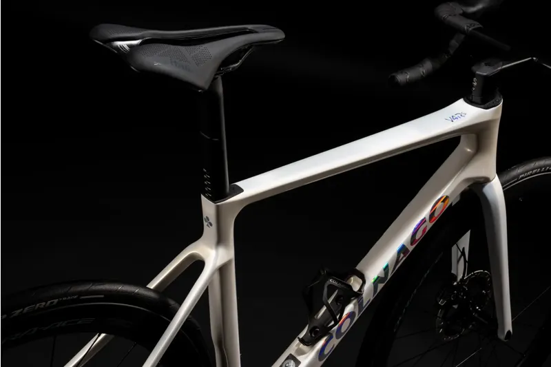 Colnago V4RS Disc 2024 Carbon Road Bike With Ultegra Di2 RVWO-2