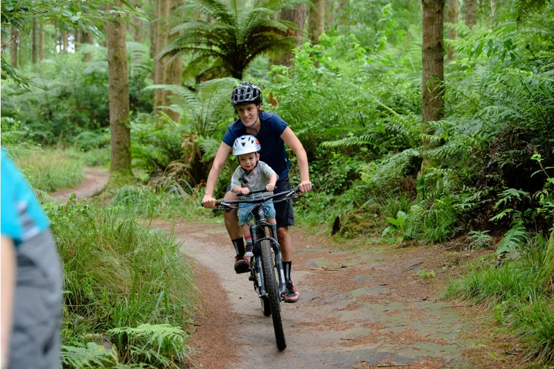 Shotgun 2-5yr Old Handlebar Black-1