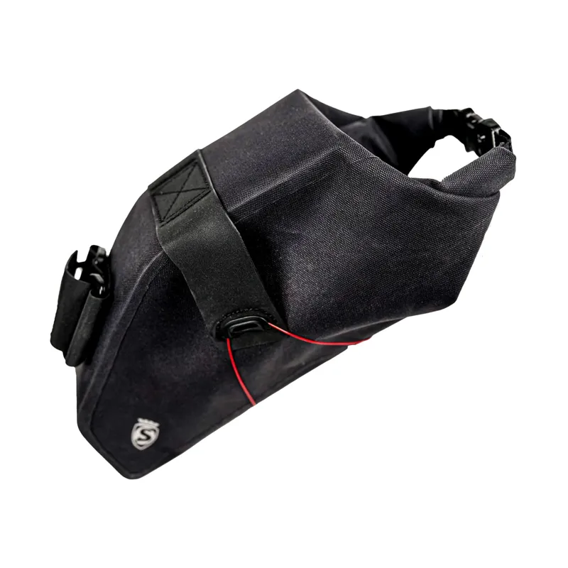 Silca Grinta Roll-Top 2-5-litre Adventure Saddle Bag in Black-1