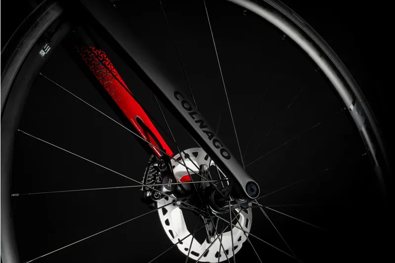 Colnago V3 Disc - Rival AXS - Matte Black/Red-1