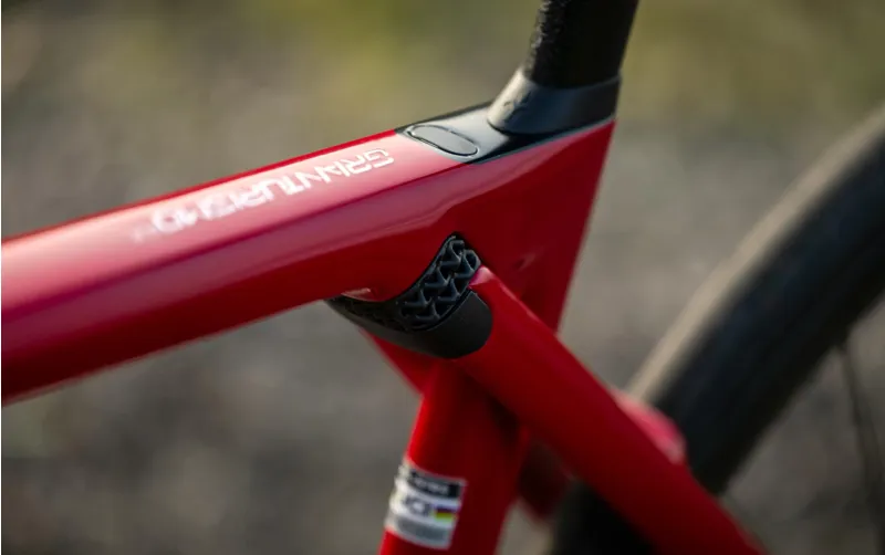 WILIER GRANTURISMO SLR ULT.DI2 KLEOS 36 XS RED WHITE GLOSSY-11