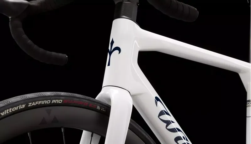 Wilier GRANTURISMO SL FORCE D2 AXS SWR40 M WHITE BLUE GLOSSY-4