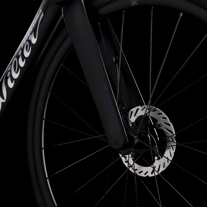 Wilier Rapida 105 12x Bike in Lastlight Black-5