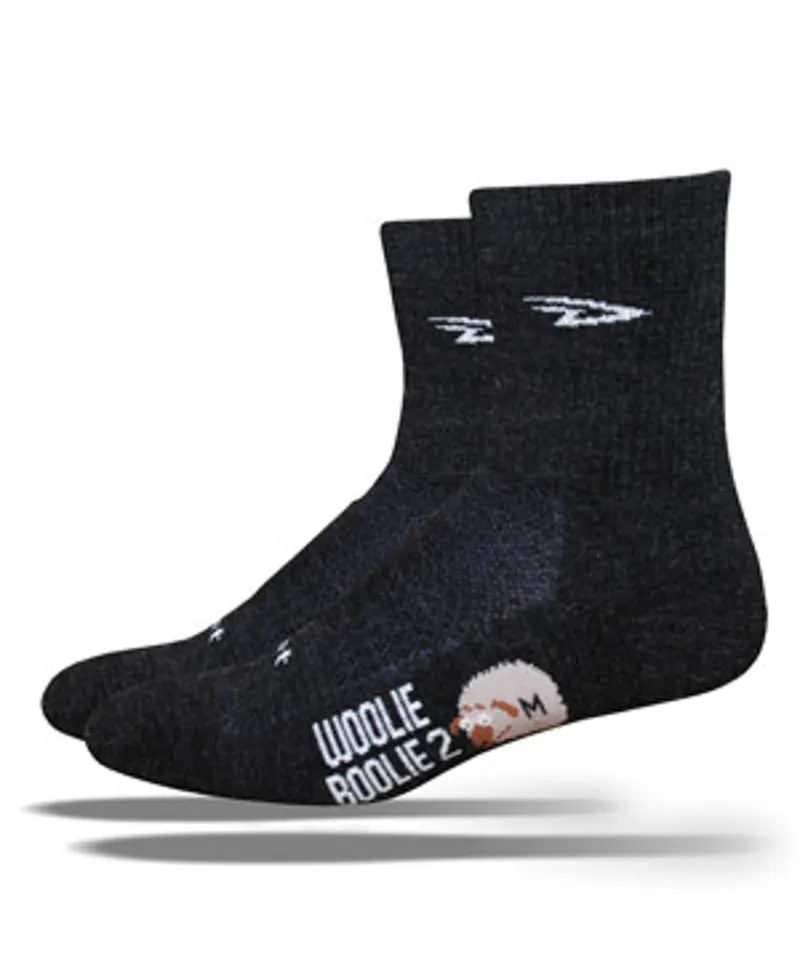 Defeet Woolie Boolie 4in Cuff Socks in Charcoal